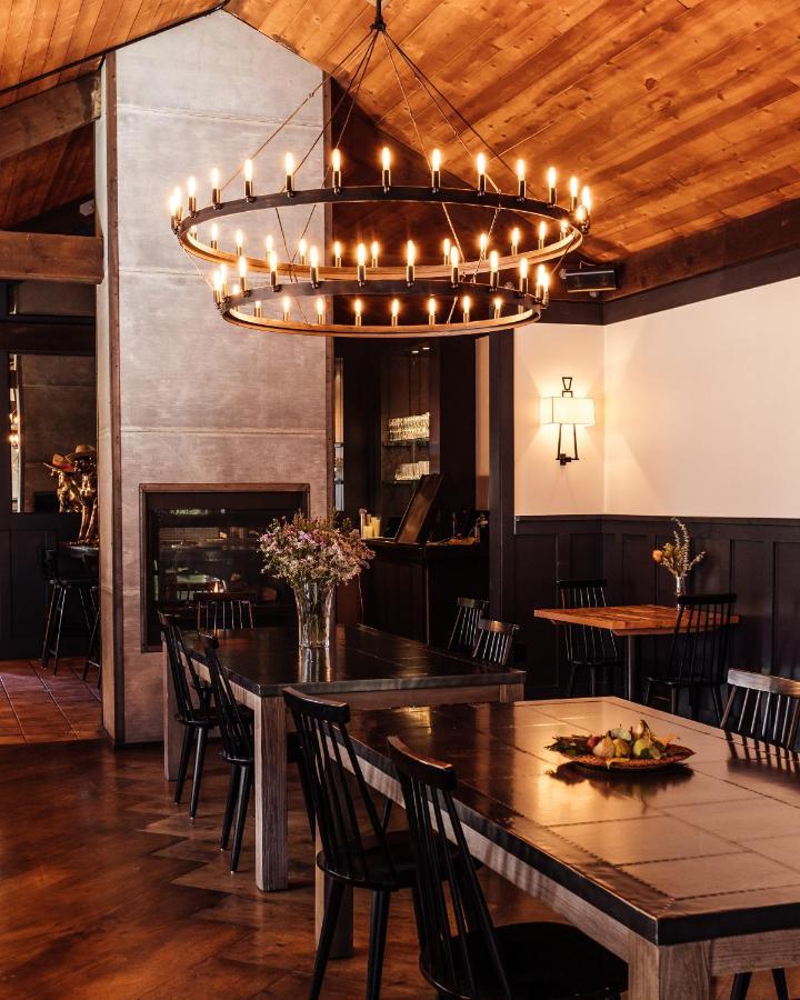 The Stavrand Hotel Гърнвил Екстериор снимка